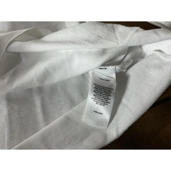 Vineyard Vines Mens Size Large White Soccer Graphic Tee Cotton Crewneck - Picture 6 of 10